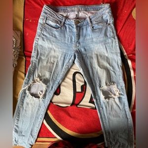 Blue ,low rise, jeans!